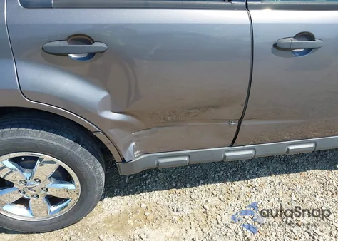 2011 Ford Escape Xlt from USA, damaged, VIN 1FMCU9DG0BKB70083